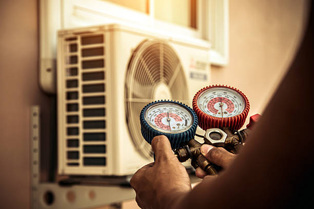 Professional Ac Installation technician working in Vernon Center, NY
